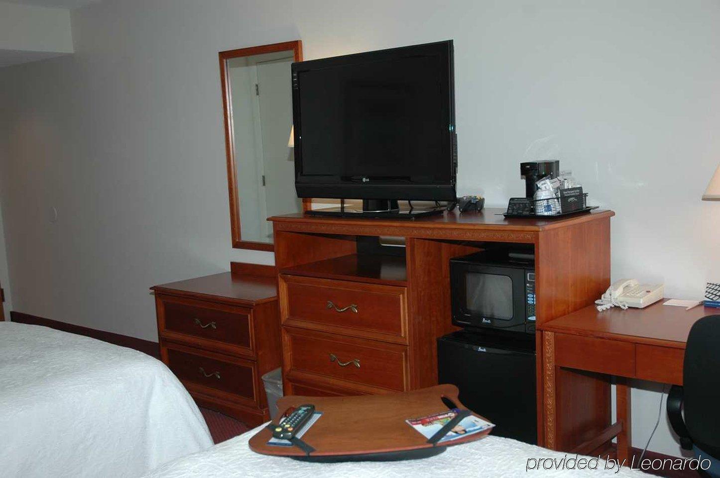 Hampton Inn Portland-Airport South Portland Ruang foto