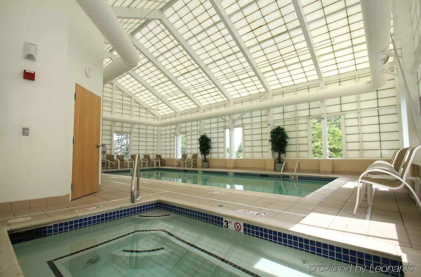 Hampton Inn Portland-Airport South Portland Bagian luar foto